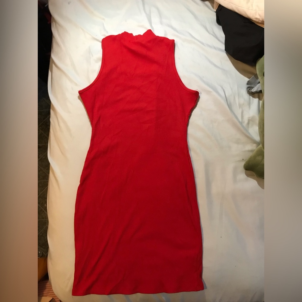 🌹❣️Red Dress❣️🌹 - Picture 3 of 4